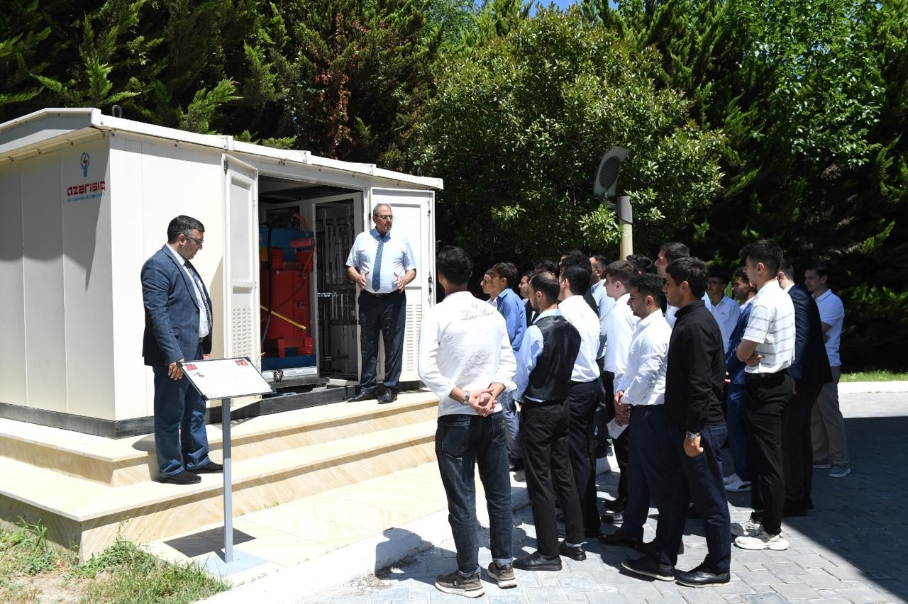 “Azərişıq” və Agentliyin birgə layihəsi: İşsizlər yeni imkanlar əldə edib (FOTOLAR)
